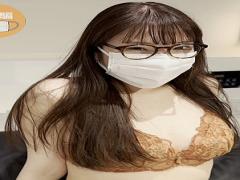 FC2PPV-4717970 The Cameraman Filmed The Beautiful Receptionist He Had A Crush On As An Image Video IMEDAMAFC2